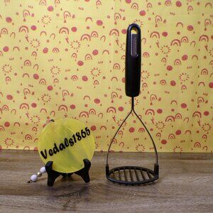 GOODCOOK Black Plastic Masher Potato Masher 10.25" Tall 3.1 Oz